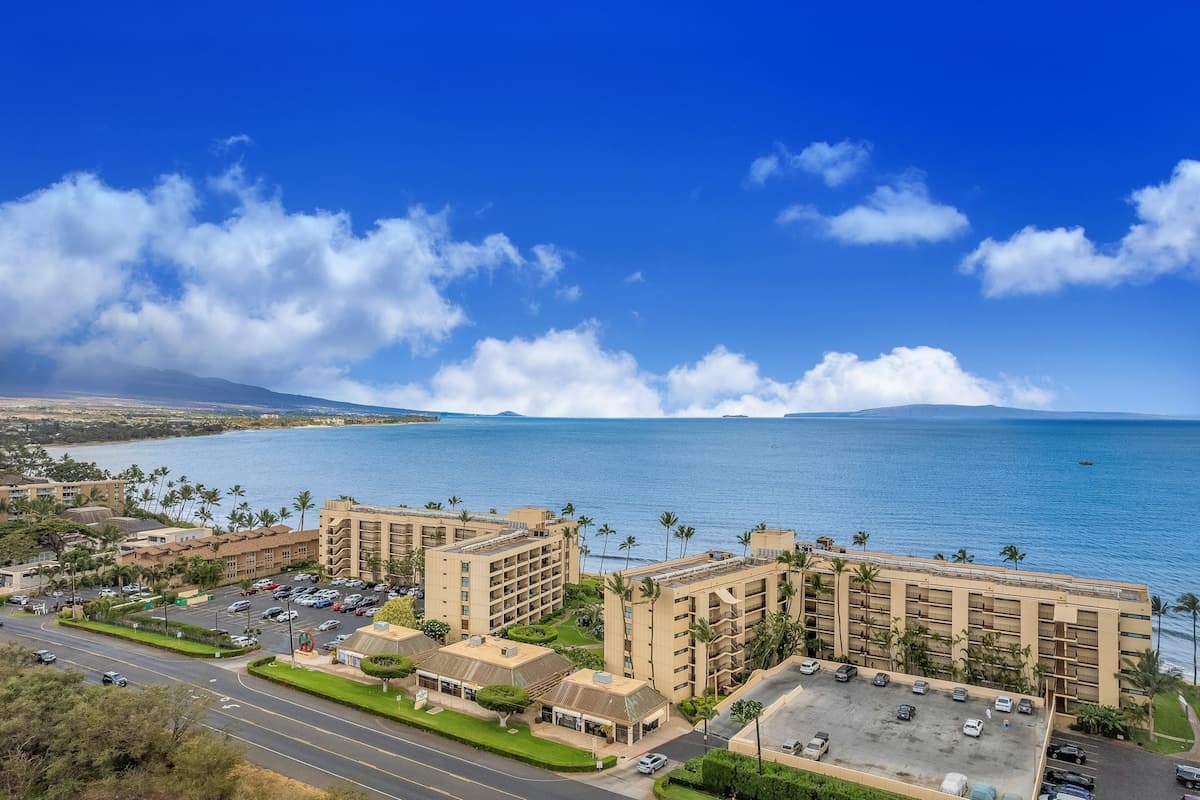 Condo in Kihei · ★4.69 · 1 bedroom · 2 beds · 1 private bath - Photo 5