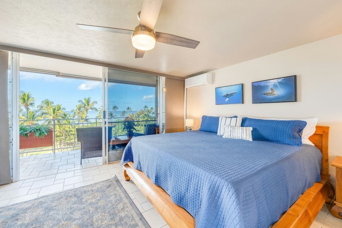 Condo in Kihei · ★4.65 · 2 bedrooms · 3 beds · 2 private baths - Photo 4