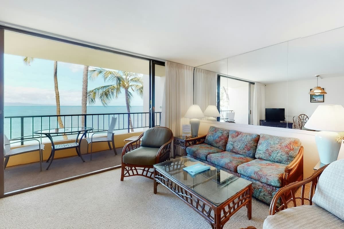 Condo in Kihei · ★4.67 · 1 bedroom · 2 beds · 1 private bath - Photo 5