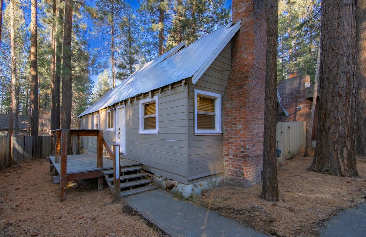 Heavenly Foothills Cabin, Pet-Friendly Near Skiing - Photo 2