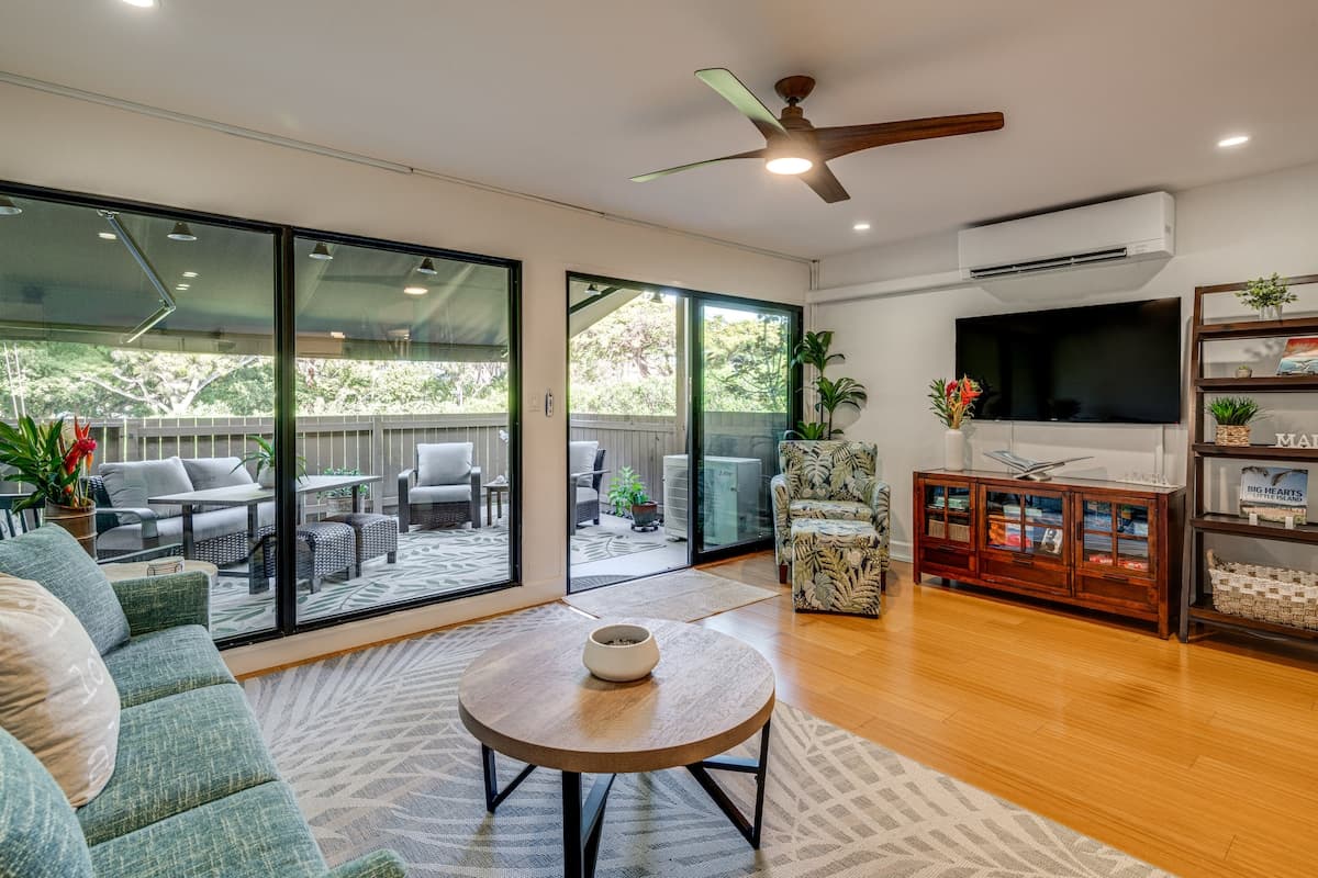 Townhouse in Lahaina · ★5.0 · 2 bedrooms · 4 beds · 2.5 private baths - Photo 1