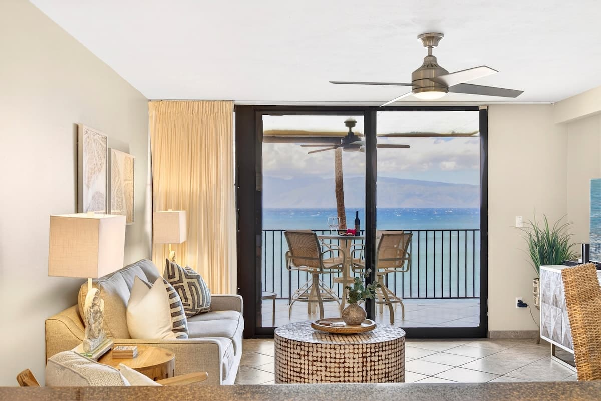 Coastal Elegance: A Fresh Oceanfront Gem - Photo 1