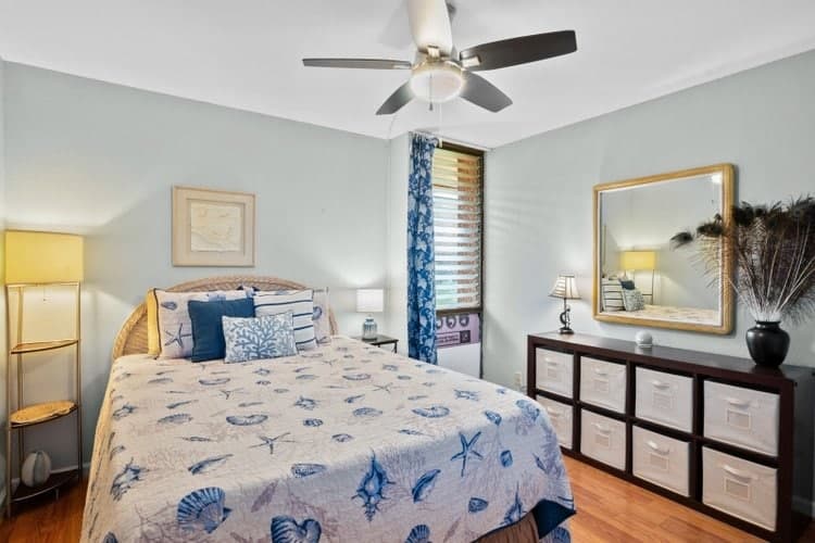 Garden Setting*AC*Close to Beach*Central Location - Photo 4