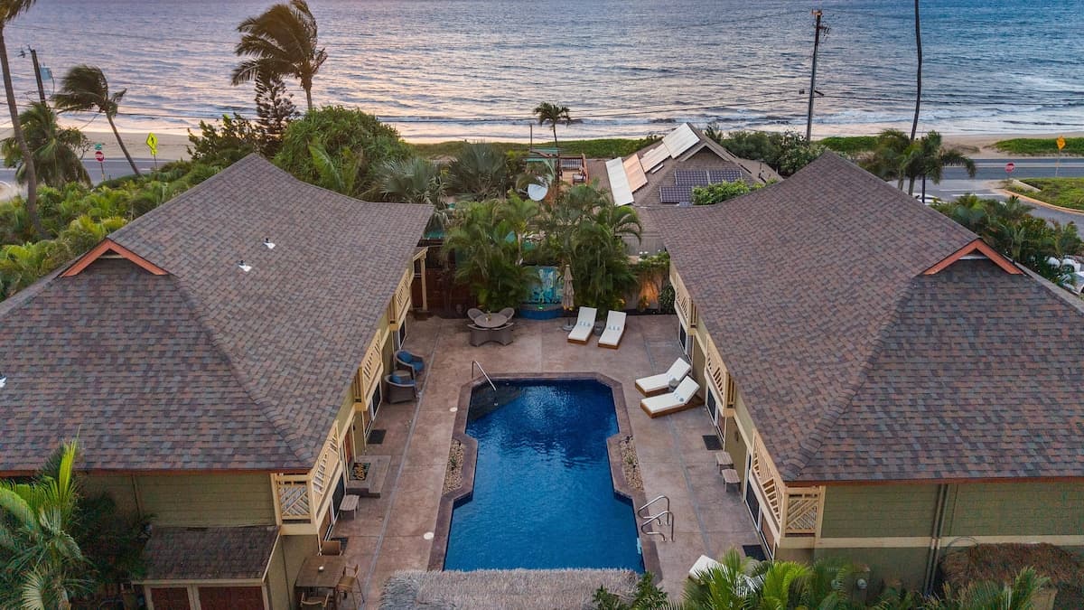 Condo in Kihei · ★5.0 · 1 bedroom · 1 bed · 1.5 private baths - Photo 2