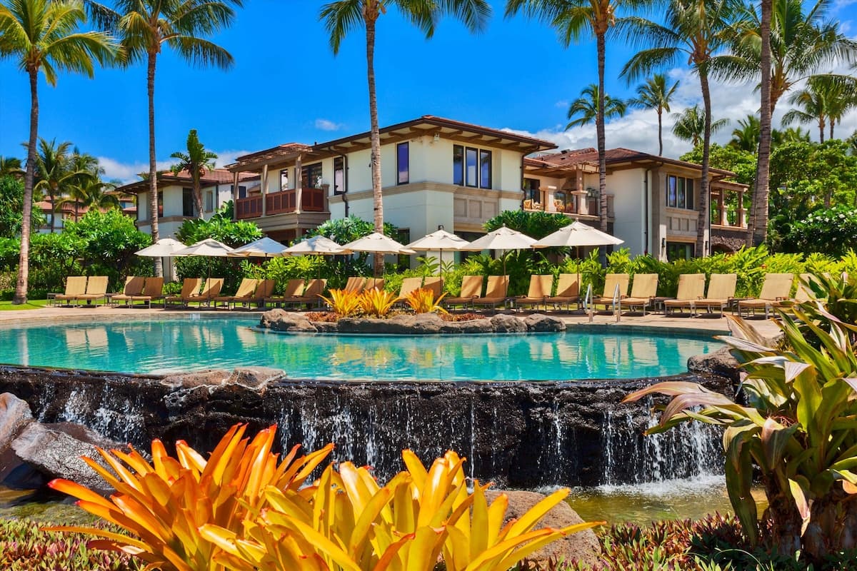 Villa in Wailea · ★5.0 · 3 bedrooms · 4 beds · 3.5 baths - Photo 3