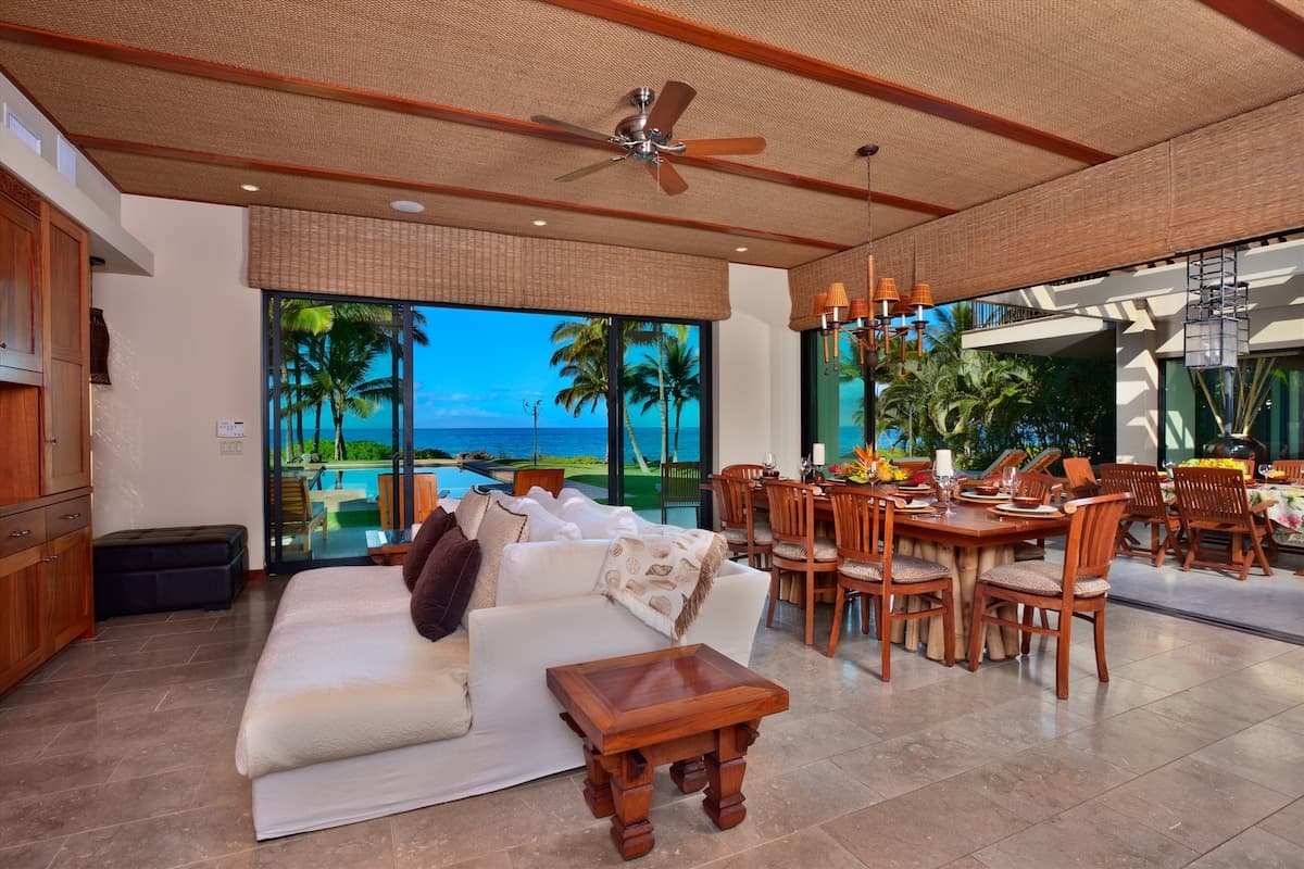 Home in Makena · ★5.0 · 4 bedrooms · 5 beds · 5.5 baths - Photo 2