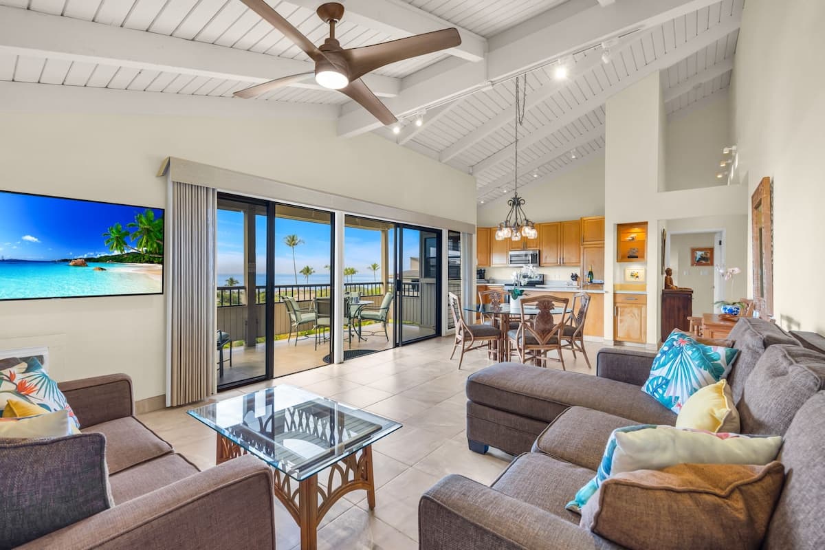 Condo in Kihei · ★5.0 · 2 bedrooms · 3 beds · 2 private baths - Photo 1