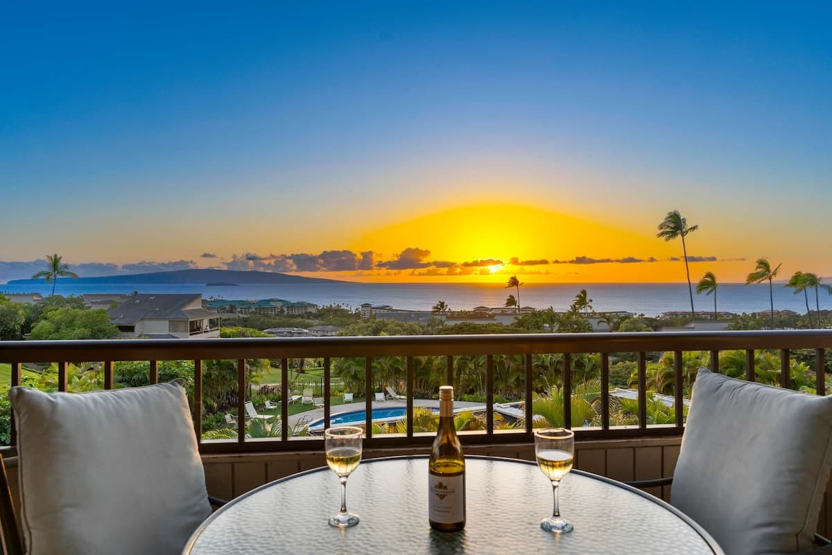 Condo in Kihei · ★5.0 · 2 bedrooms · 3 beds · 2 private baths - Photo 3
