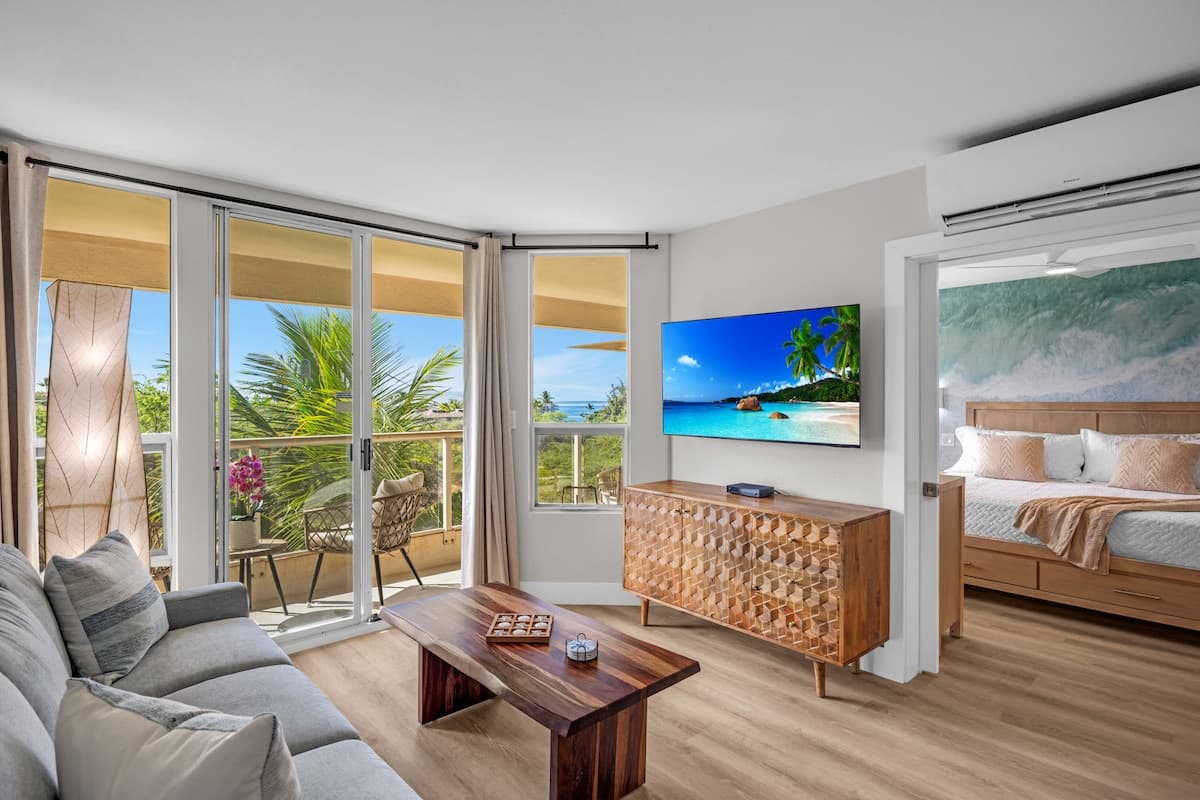 Condo in Kihei · ★5.0 · 1 bedroom · 2 beds · 1 bath - Photo 2