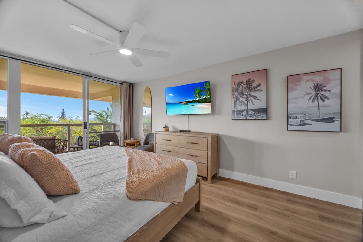 Condo in Kihei · ★5.0 · 2 bedrooms · 3 beds · 2 private baths - Photo 2