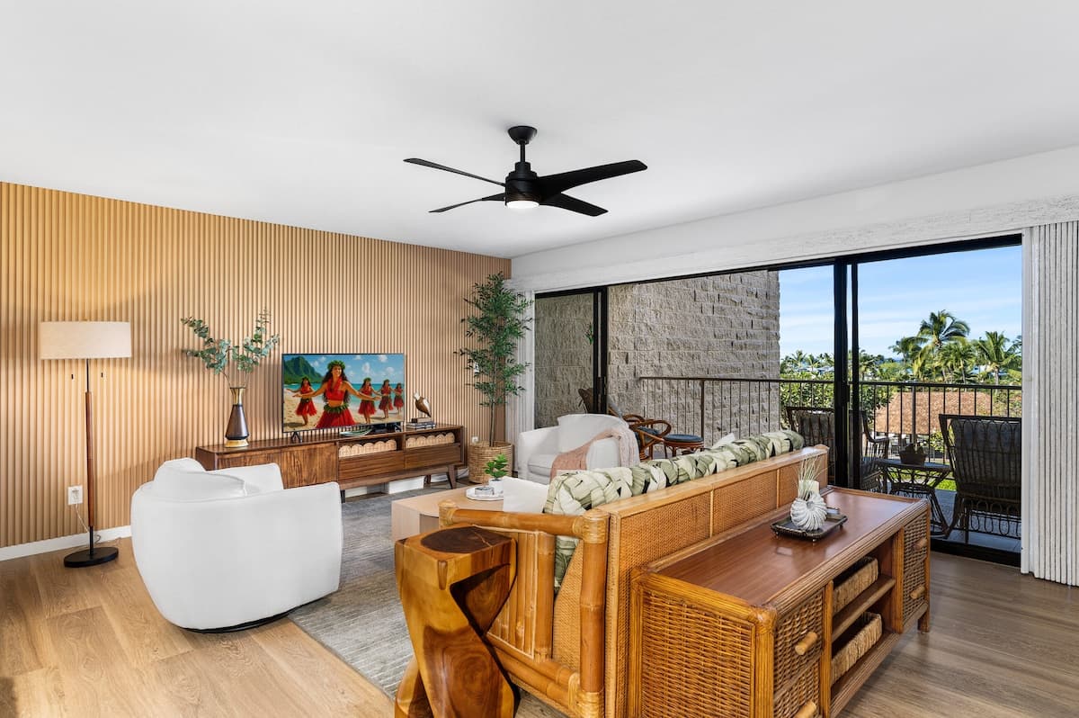 Condo in Kailua-Kona · ★4.8 · 2 bedrooms · 3 beds · 2 private baths - Photo 2