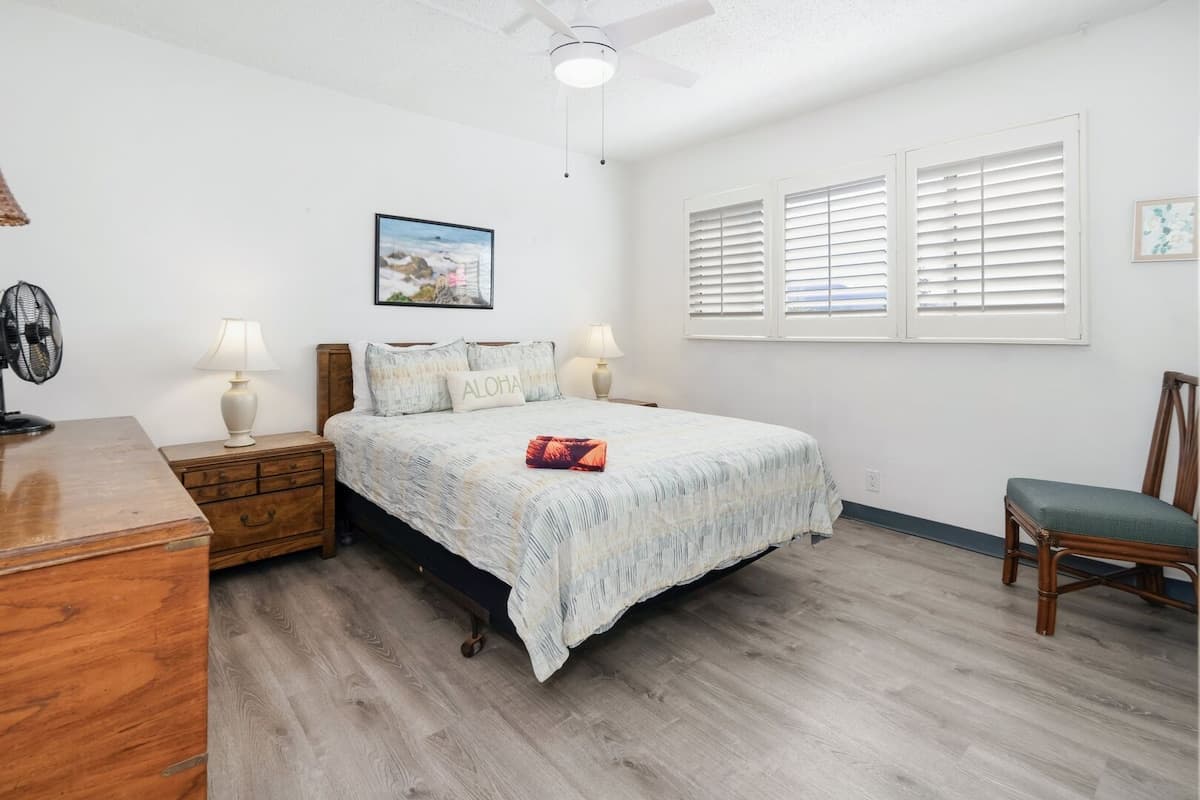 3 bedroom Oceanview Walk to Everything - KBR 612 - Photo 3