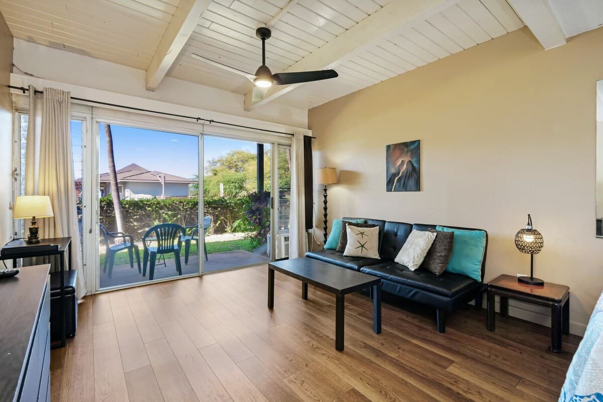 Updated studio, across from the beach - KBS A107 - Photo 2