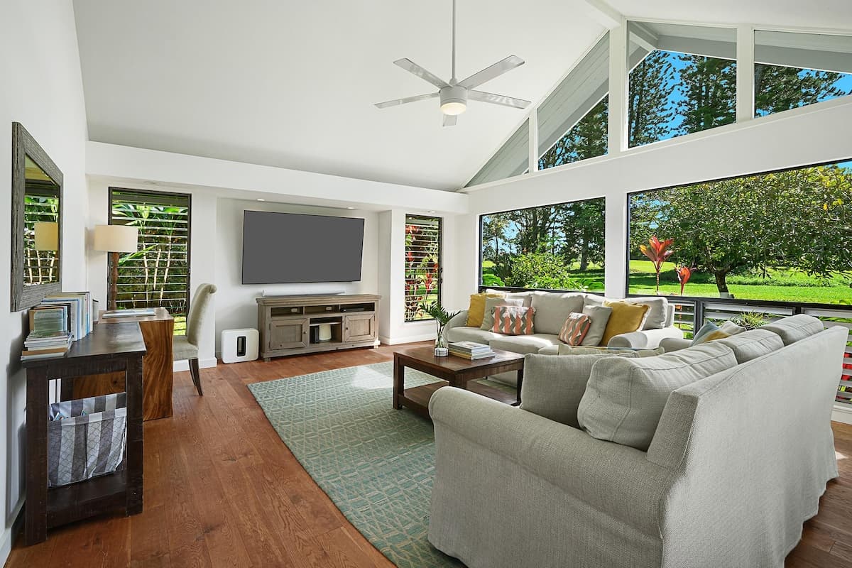 Home in Princeville · ★4.83 · 4 bedrooms · 5 beds · 3 private baths - Photo 3
