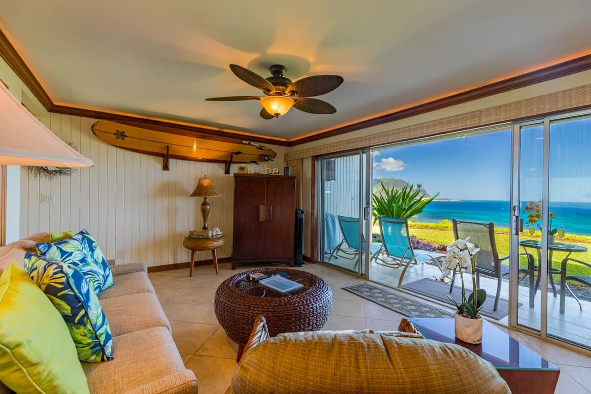 Condo in Princeville · ★4.77 · 1 bedroom · 2 beds · 1 private bath - Photo 2