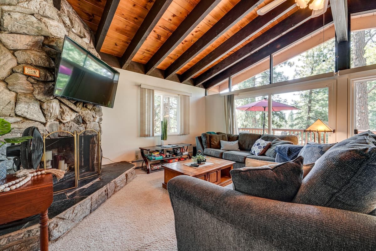 Home in Incline Village · 3 bedrooms · 4 beds · 2.5 private baths - Photo 1