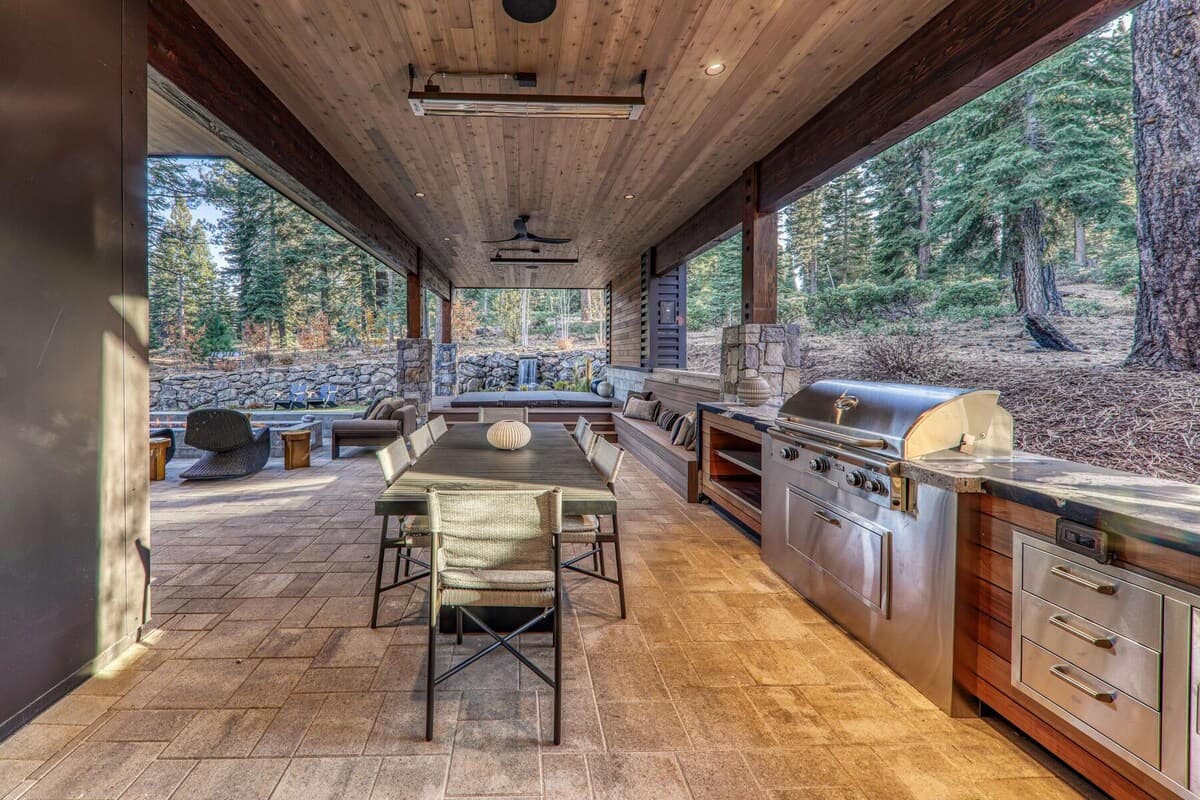 Mountain Cathedral Home with Hot Tub & Fire Pit - Photo 4