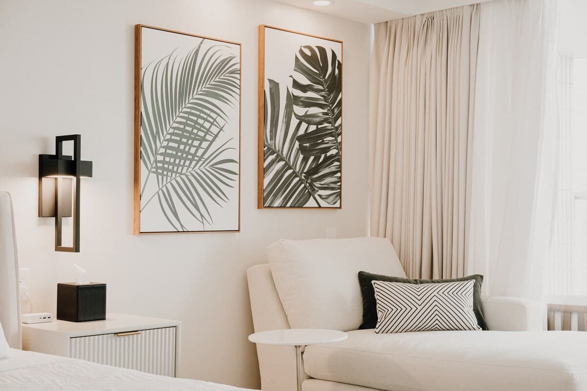 Newly Renovated, 39FL Chic Studio w/ Ocean Views - Photo 2