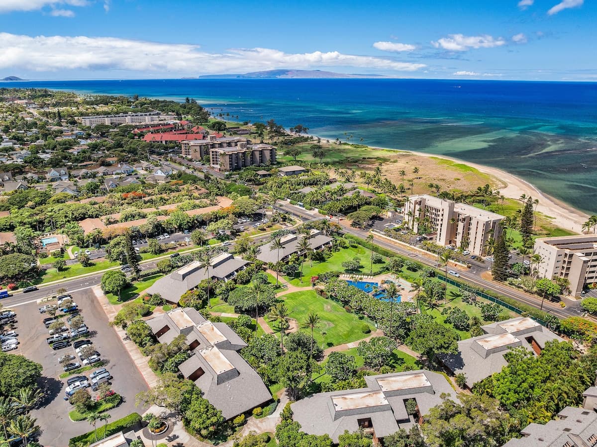 Condo in Kihei · ★5.0 · 3 bedrooms · 5 beds · 2 private baths - Photo 4