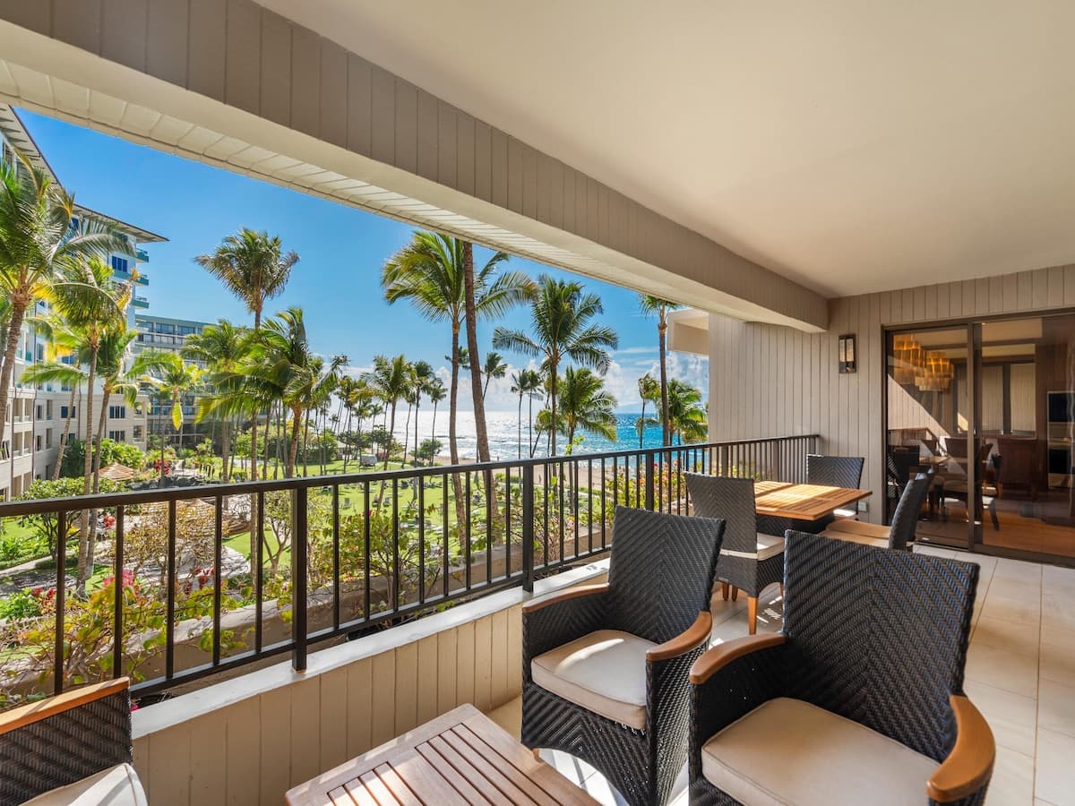Live the Aloha Life w/ Ocean Views & Resort - Photo 2