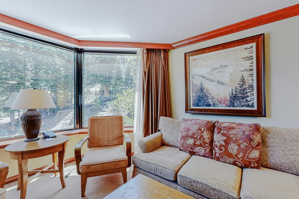 Ski-In/Ski-Out at Everline Resort & Spa - Photo 4
