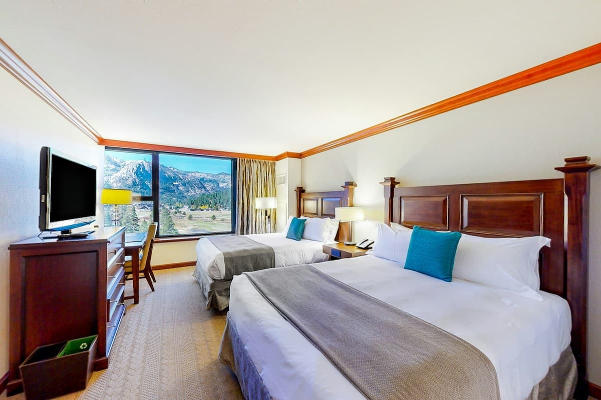 Ski-in/Ski-out Studio at Everline Resort & Spa - Photo 2