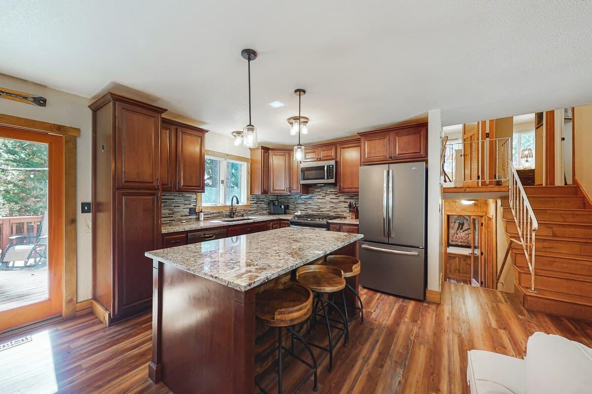 Home in Incline Village · ★4.33 · 4 bedrooms · 6 beds · 2 private baths - Photo 2