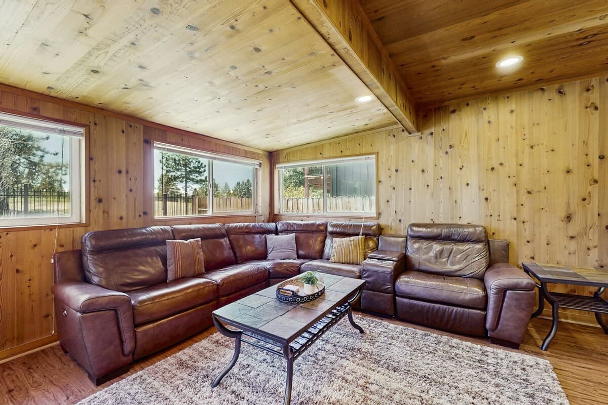 Home in Stateline · ★4.6 · 3 bedrooms · 3 beds · 2 private baths - Photo 4