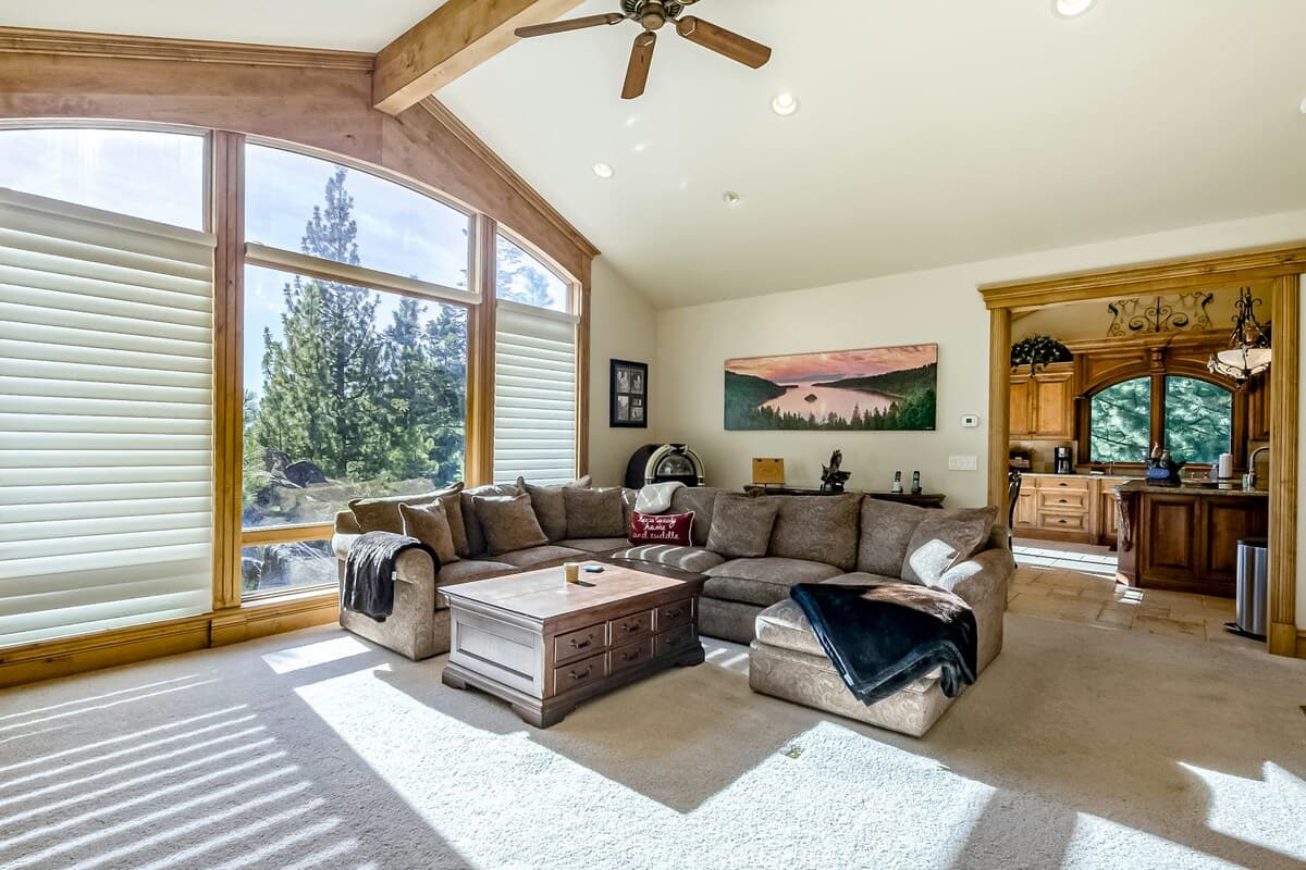 Home in Zephyr Cove · ★4.67 · 4 bedrooms · 6 beds · 3.5 private baths - Photo 4