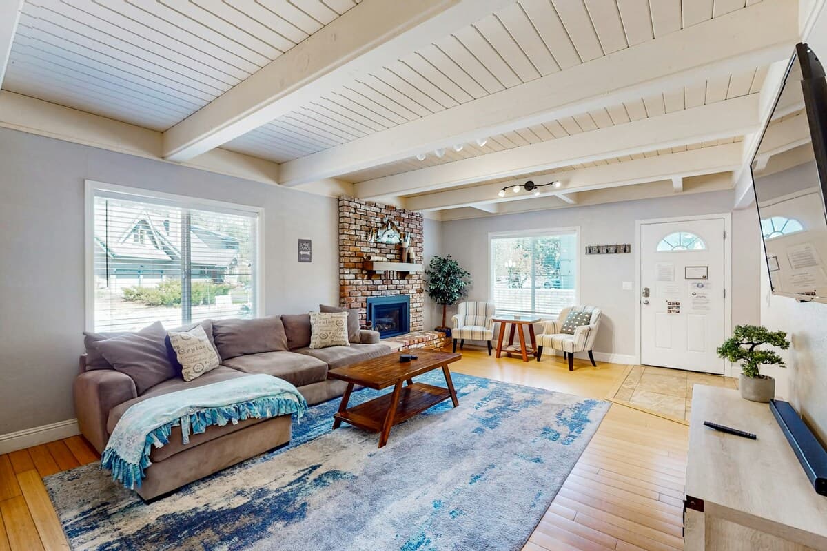 Cougar Haven Remodeled Chalet Near Heavenly (38) - Photo 3