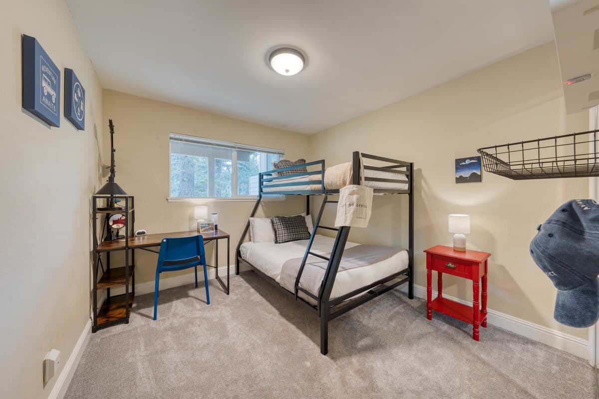 Home in Incline Village · 3 bedrooms · 4 beds · 2.5 private baths - Photo 3