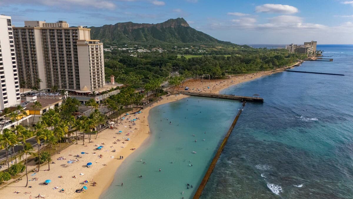 Steps to Waikiki Beach! | Ocean View Balcony - Photo 3