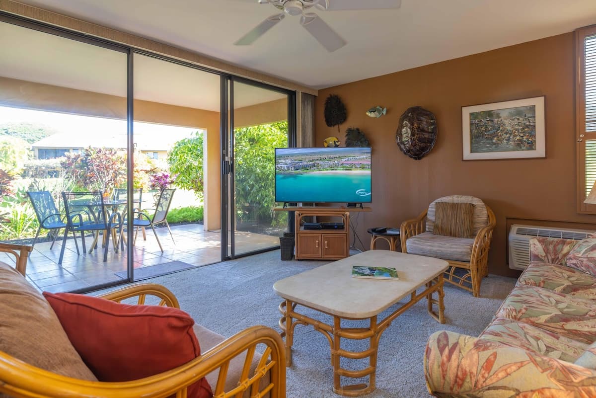 Condo in Kihei · ★4.63 · 1 bedroom · 2 beds · 2 baths - Photo 3