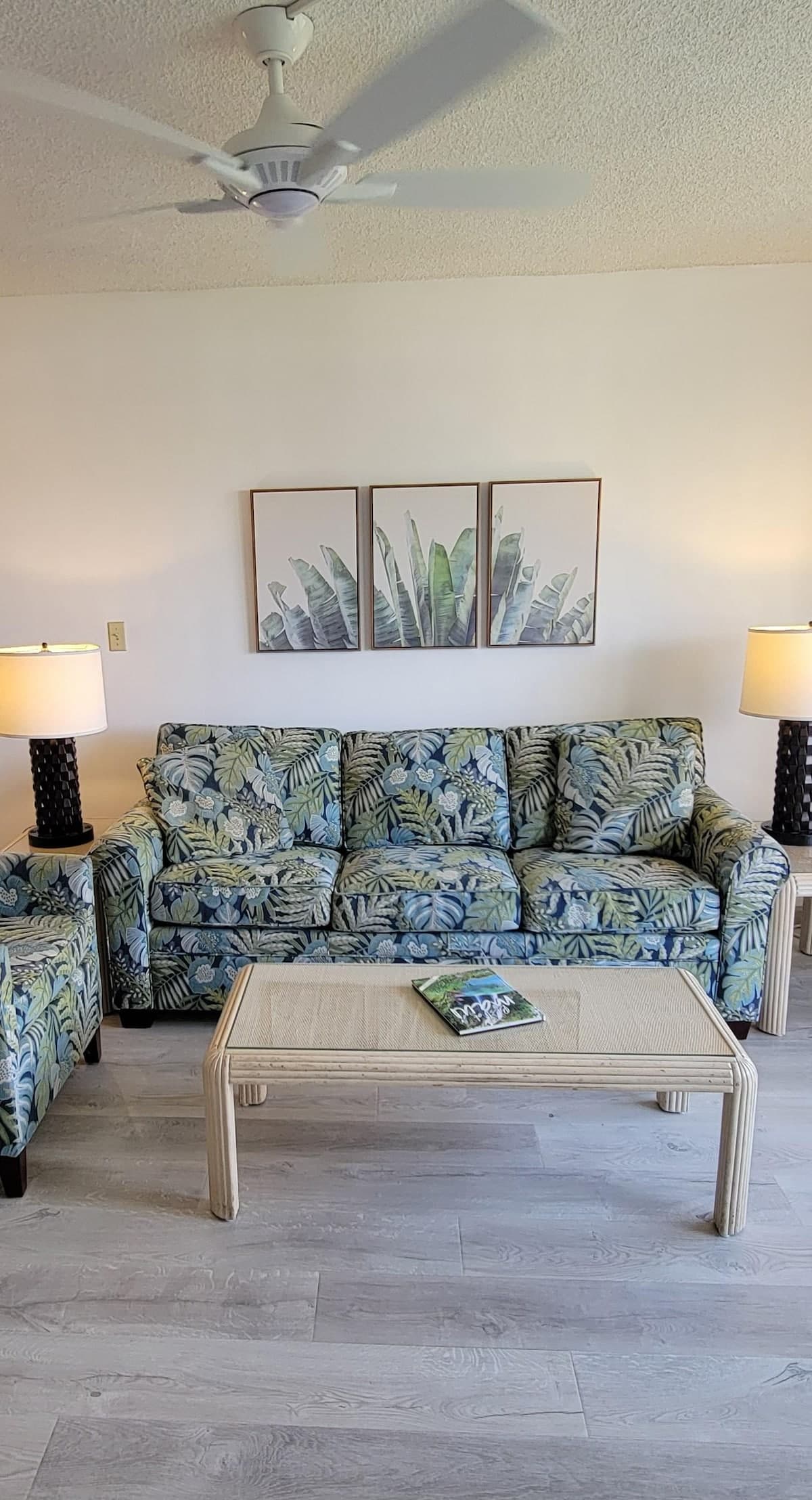 Condo in Kihei · ★4.32 · 1 bedroom · 2 beds · 2 private baths - Photo 2