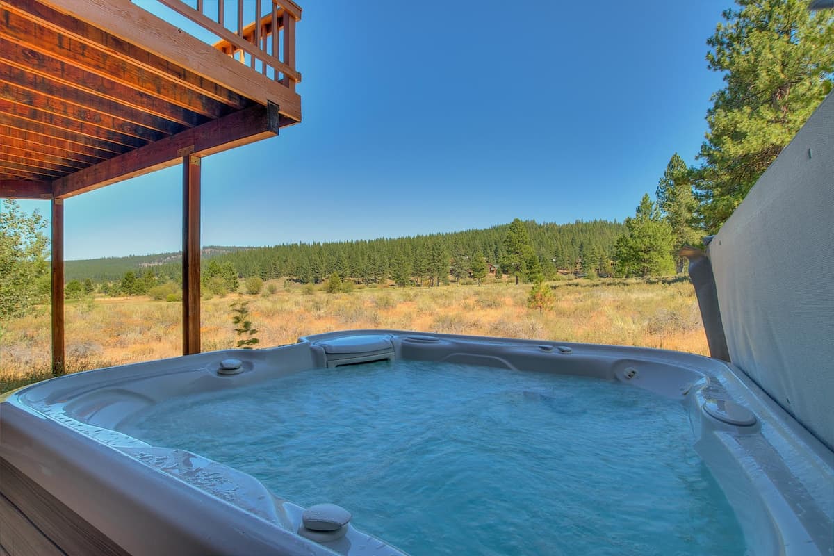 Northstar Lodge with Golf Course Views & Hot Tub - Photo 1