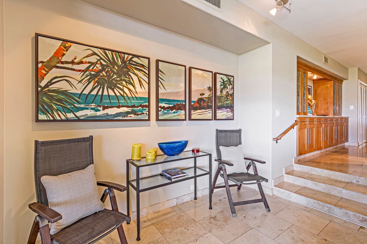 Condo in Lahaina · ★4.61 · 2 bedrooms · 3 beds · 2 baths - Photo 3