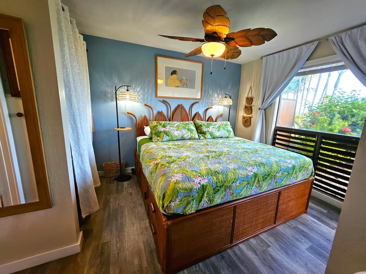 Condo in Pahala · ★4.65 · Studio · 2 beds · 1 private bath - Photo 5