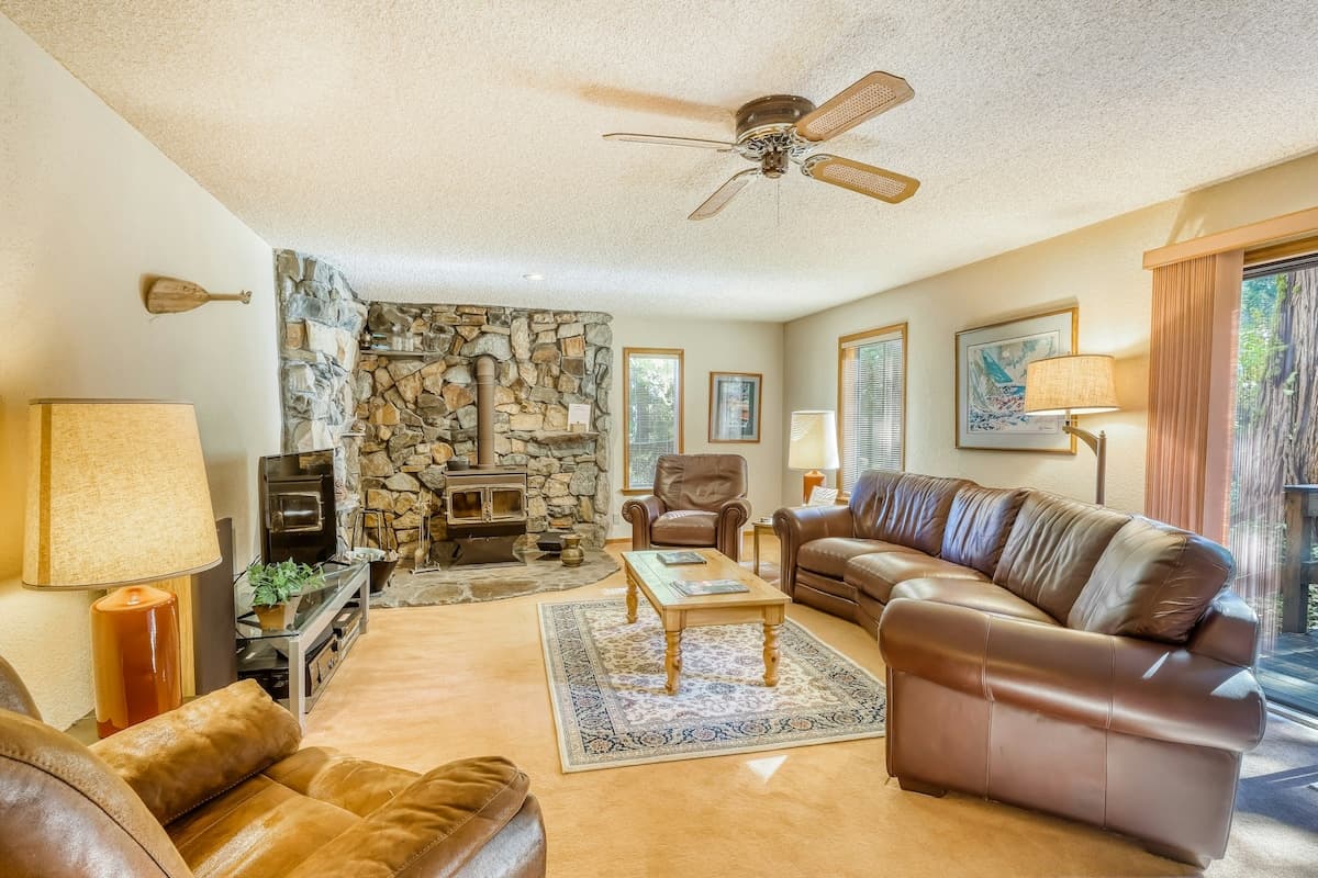 Lakefront Homewood Bliss with Game Room & Library - Photo 2