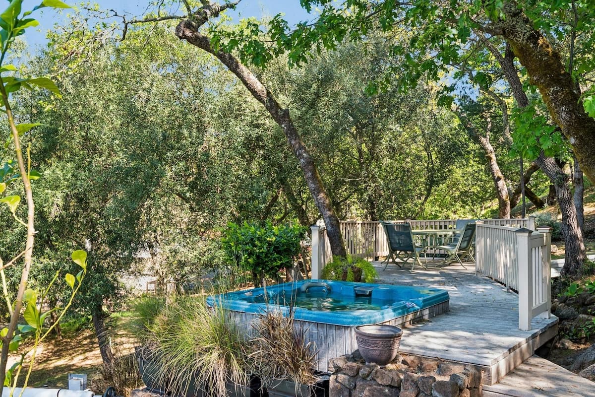 Wine Country Guest Suite, Hot Tub & Views - Photo 5