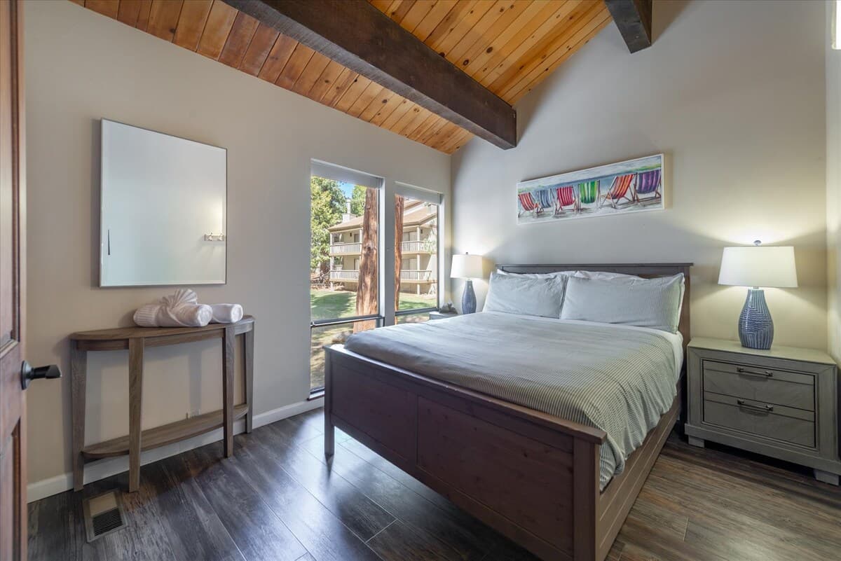 Cozy 3-Level Tahoe Condo, Pool & Hot Tub Access - Photo 1