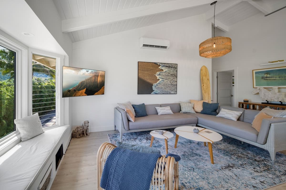 Home in Hanalei · ★4.96 · 3 bedrooms · 3 beds · 2 baths - Photo 5