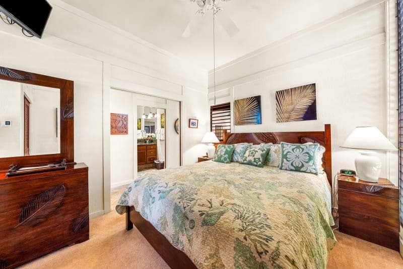 Condo in Koloa · ★4.84 · 1 bedroom · 1 bed · 1 bath - Photo 3