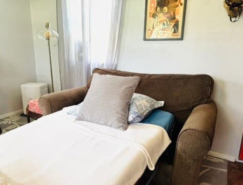 Cozy, Private Volcano Cottage • 5 Min to Park - Photo 3