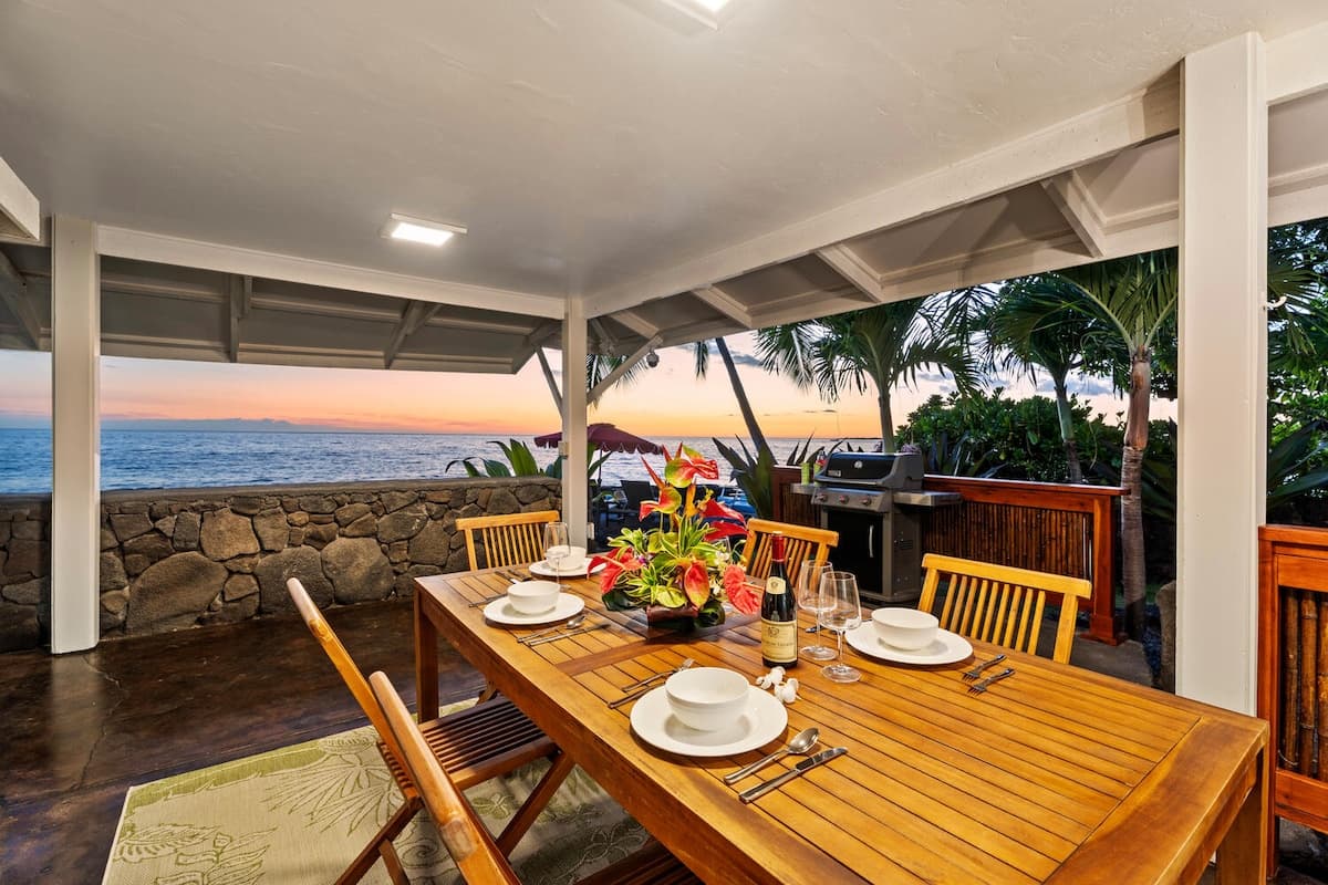Home in Kailua-Kona · ★4.69 · 3 bedrooms · 4 beds · 2 baths - Photo 3