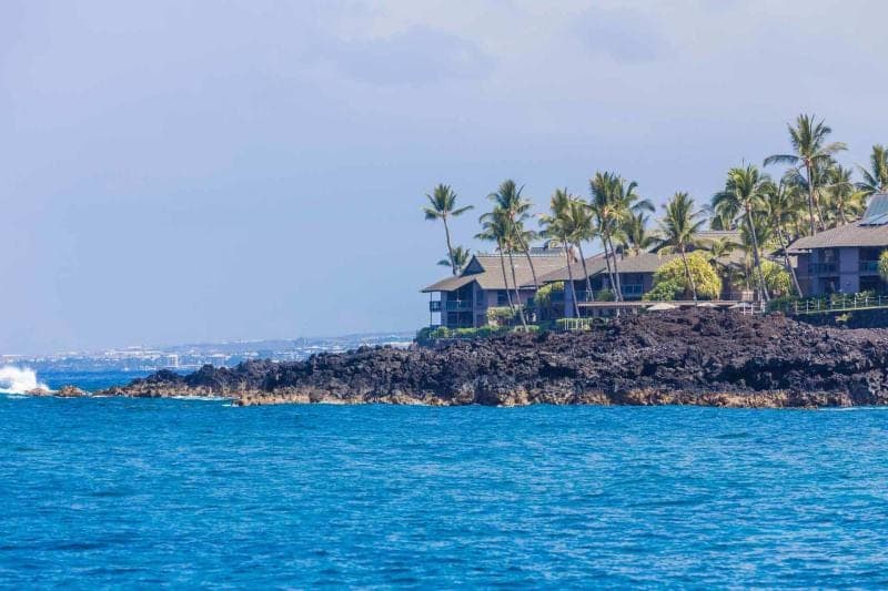 Condo in KAILUA-KONA · ★4.7 · 2 bedrooms · 3 beds · 2 baths - Photo 3