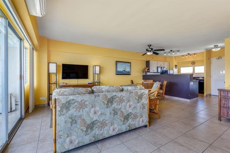 Condo in Honolulu · ★4.5 · 1 bedroom · 1 bed · 1 private bath - Photo 4