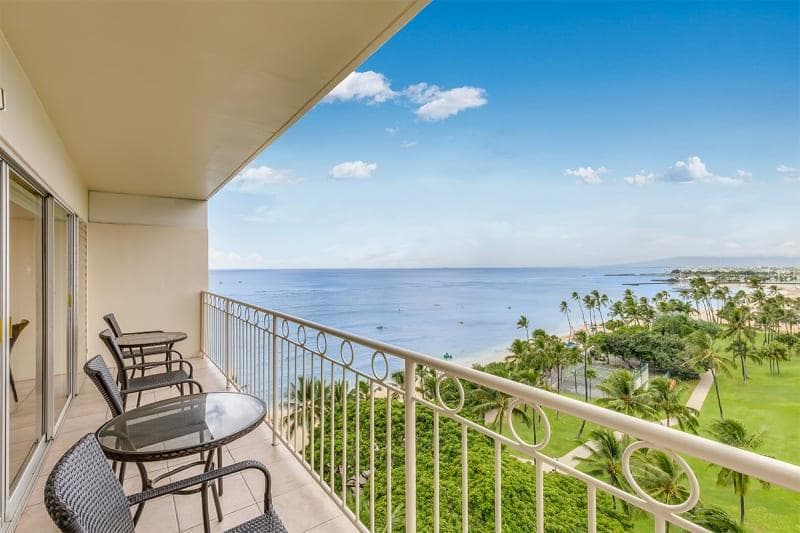 Condo in Honolulu · ★4.5 · 1 bedroom · 1 bed · 1 private bath - Photo 1