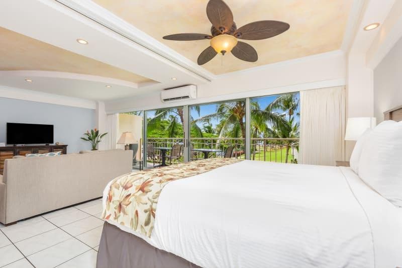 Condo in Honolulu · ★4.83 · 1 bedroom · 1 bed · 1 shared bath - Photo 3