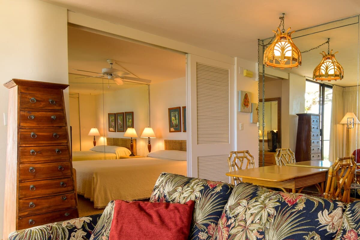 Condo in Lahaina · ★4.56 · 1 bedroom · 1 bed · 1 bath - Photo 5