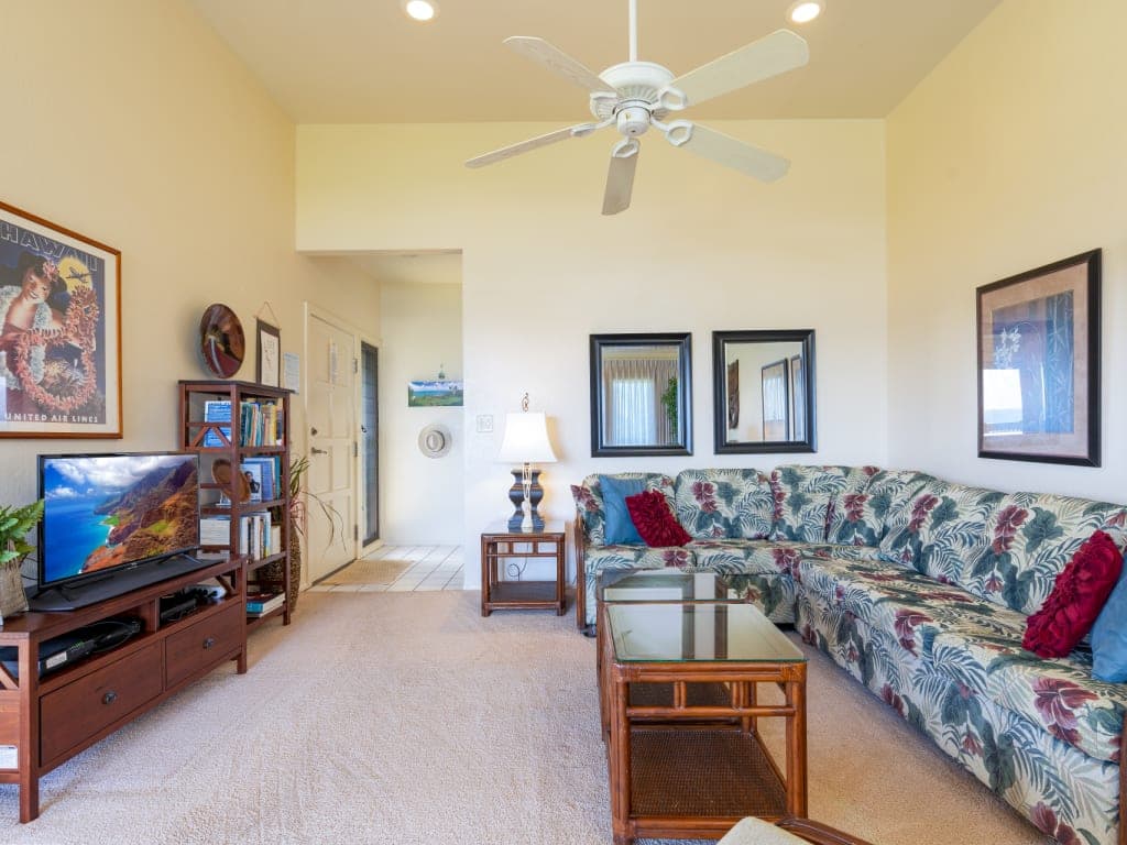 Condo in LIHUE, KAUAI · ★4.85 · 1 bedroom · 1 bed · 2 baths - Photo 4
